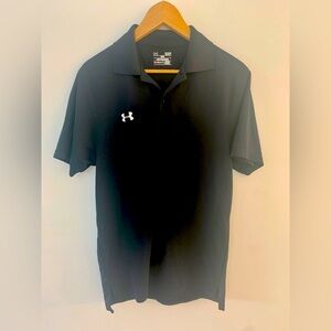 NWOT Under Amour Heat Gear Men’s Polo Collar Tshirt, Size Small. Black